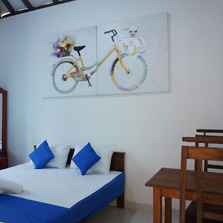 Agoura Hills Hotell Kurunegala Eksteriør bilde